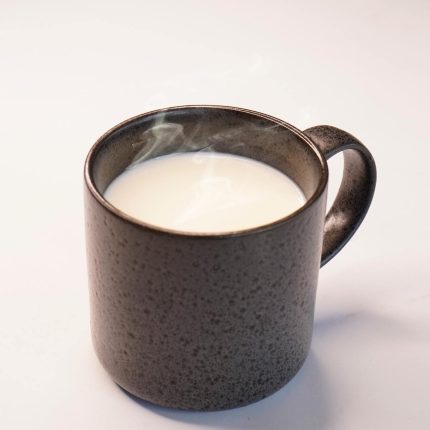 شیر داغ (Hot Milk)